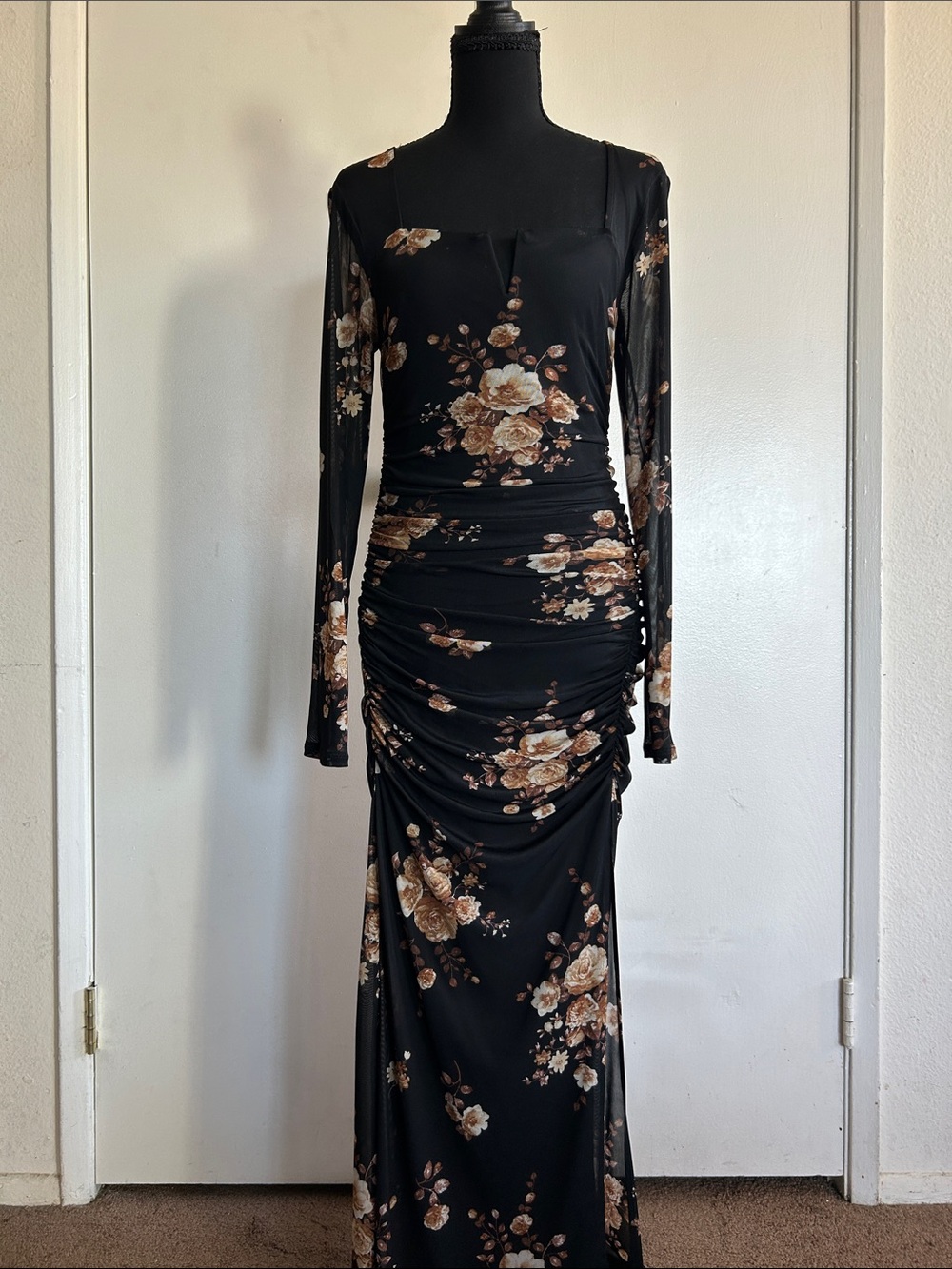 BCX Juniors Floral Print Ruched Bodycon Long Sleeve Mesh Dress
